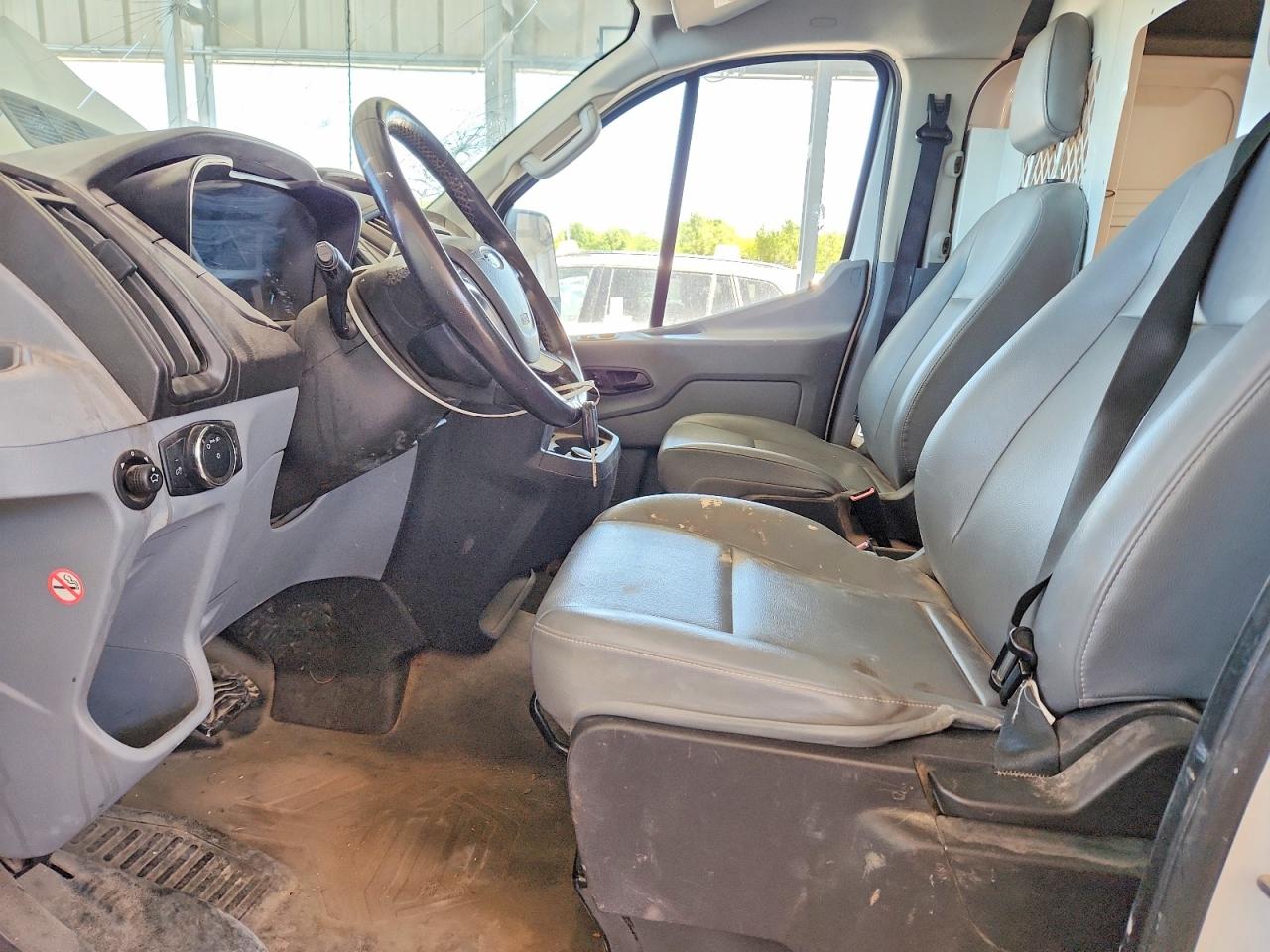 Ford Transit T-250
