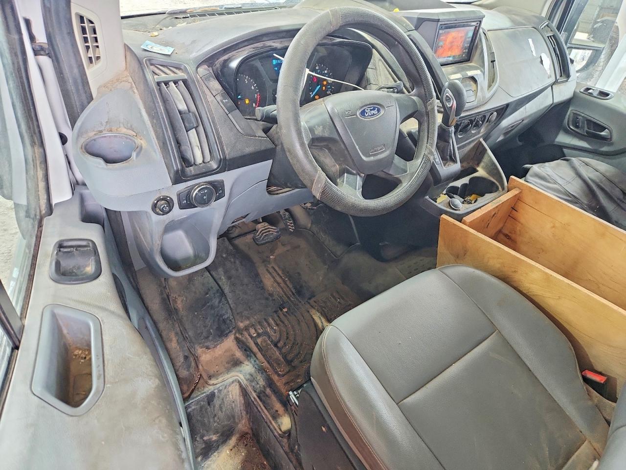 Ford Transit T-150