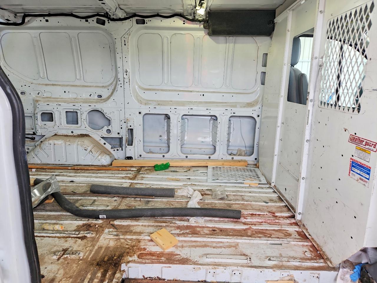 Ford Transit T-150
