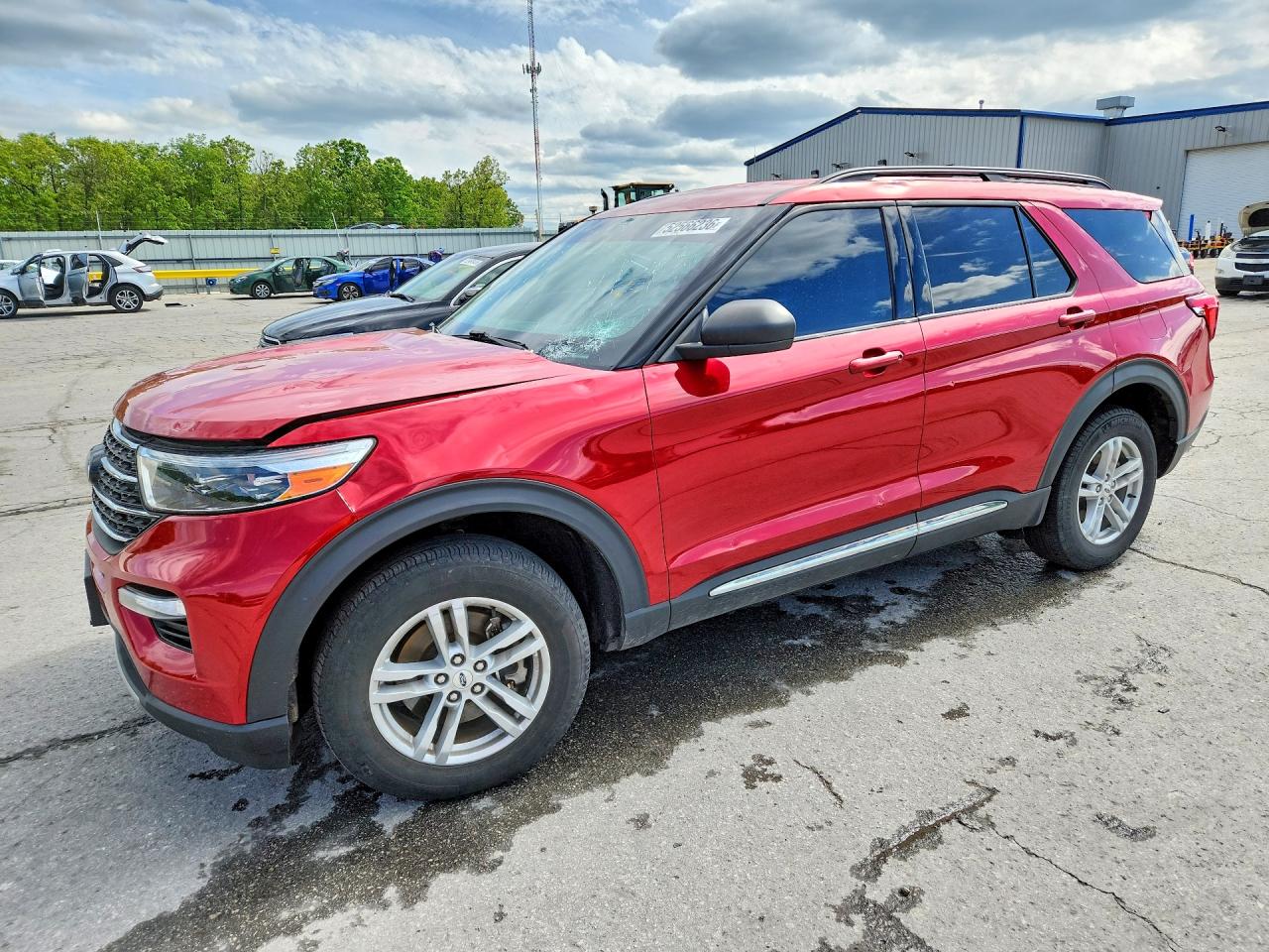 Salvage Ford Explorer Image