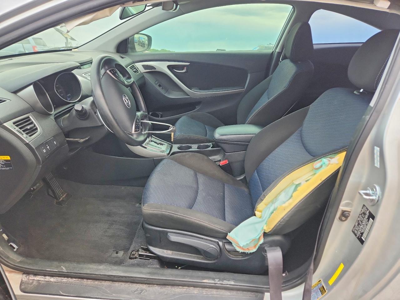 Hyundai ELANTRA Gs
