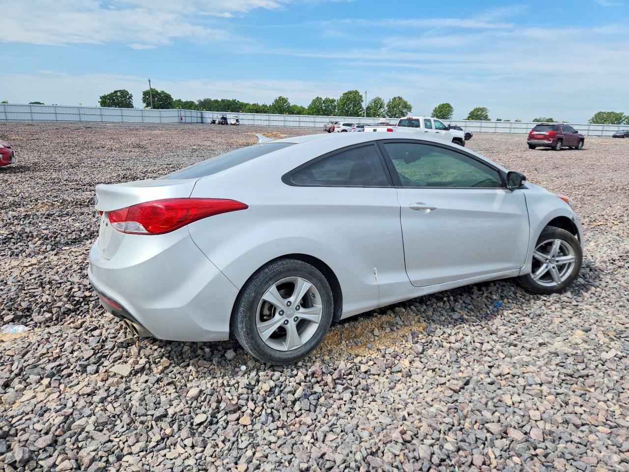 Hyundai ELANTRA Gs