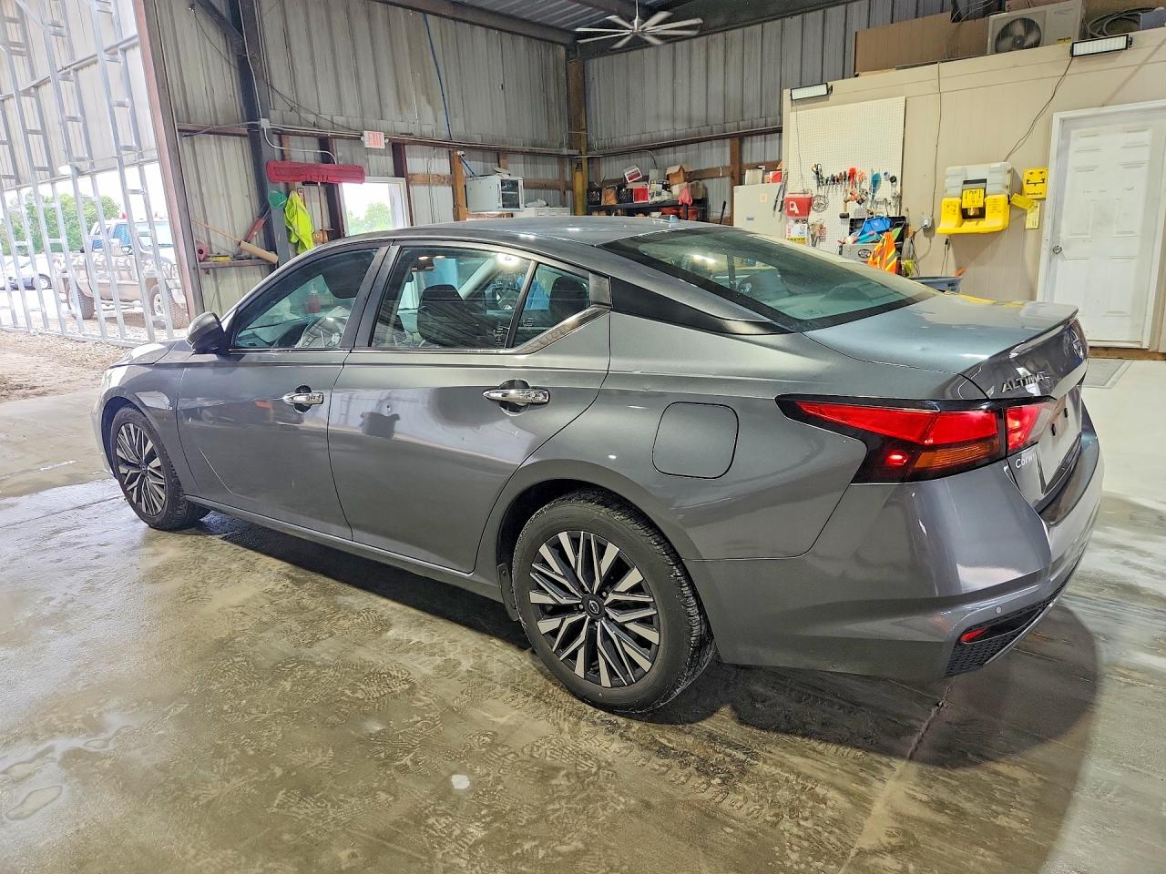 Nissan Altima Sv