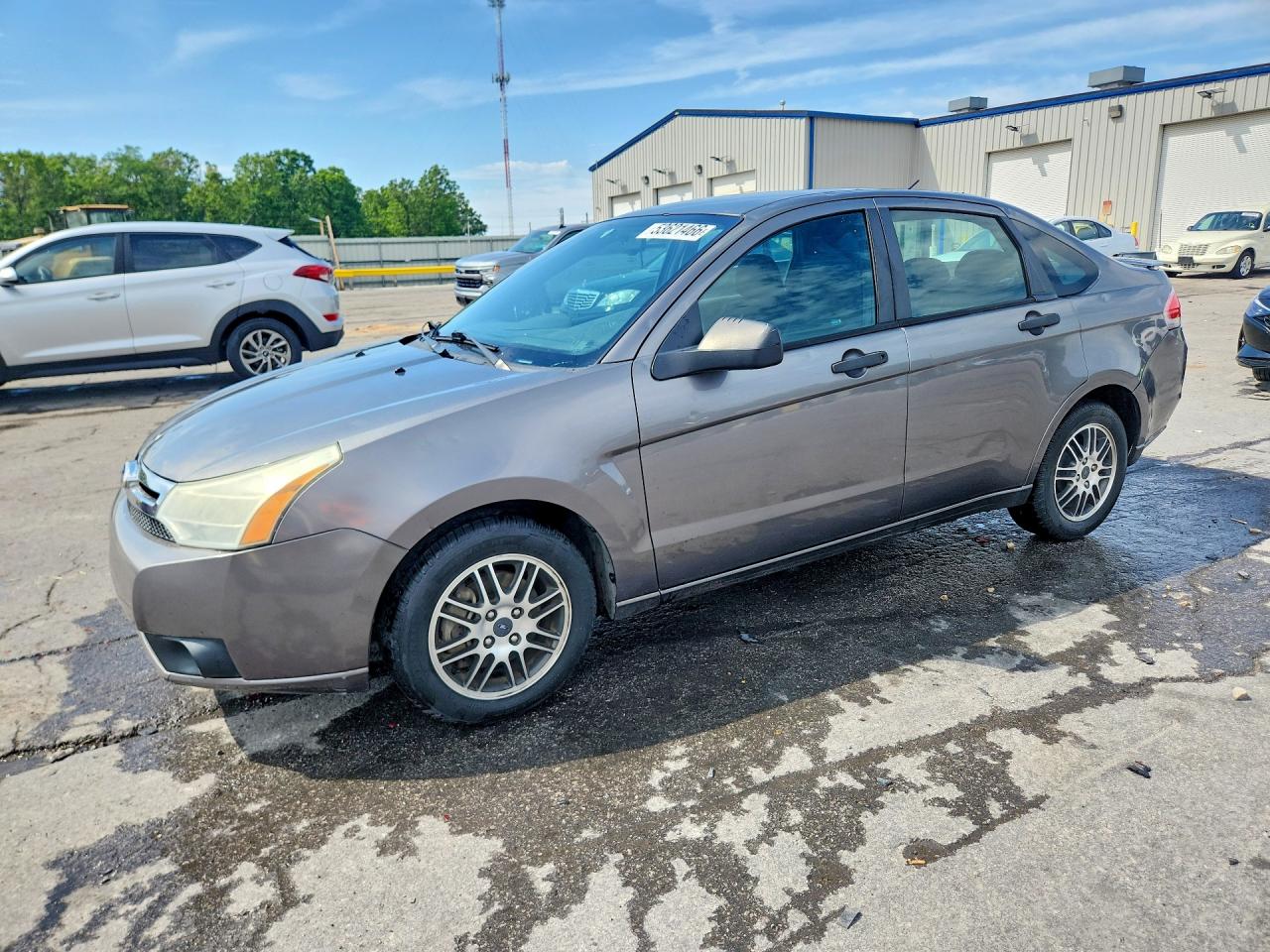 Salvage Ford Focus Image
