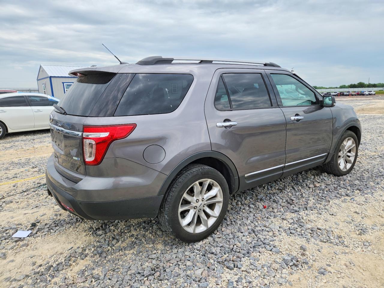 Ford Explorer Xlt