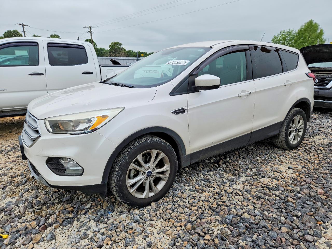Salvage Ford Escape Image