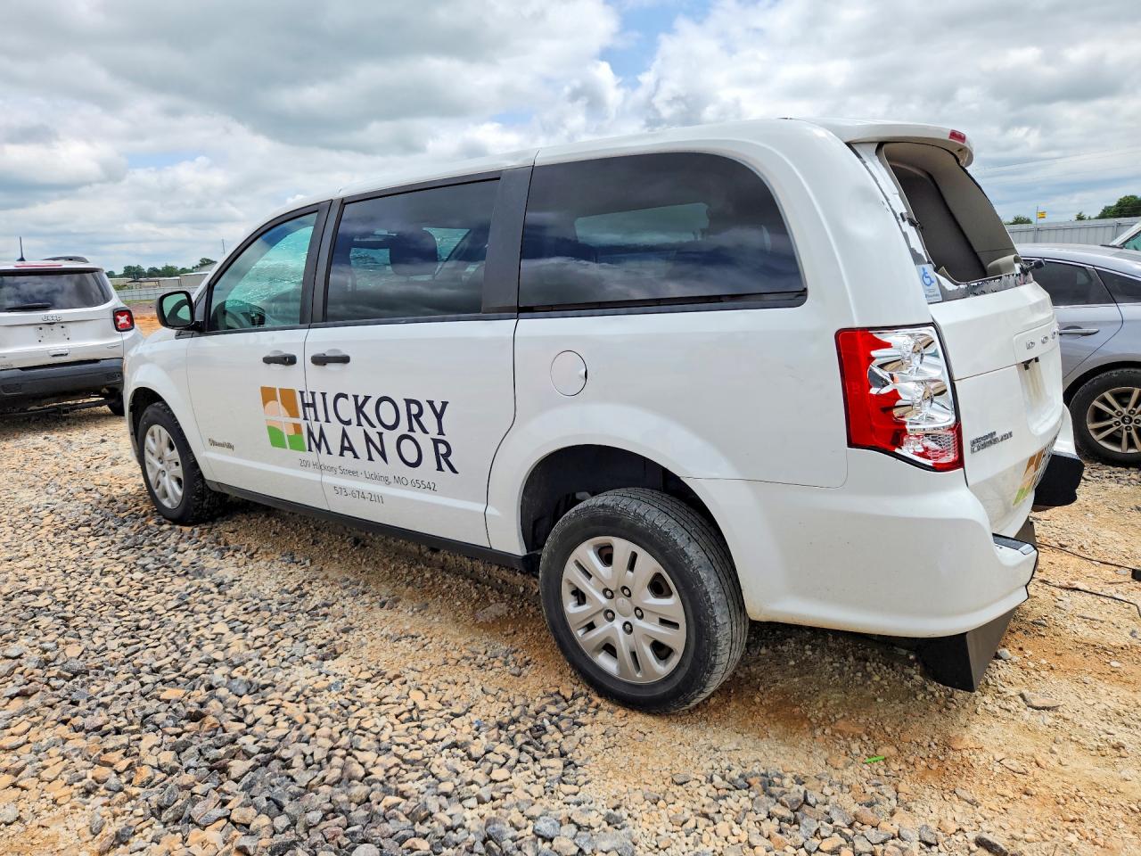 Dodge Caravan Se