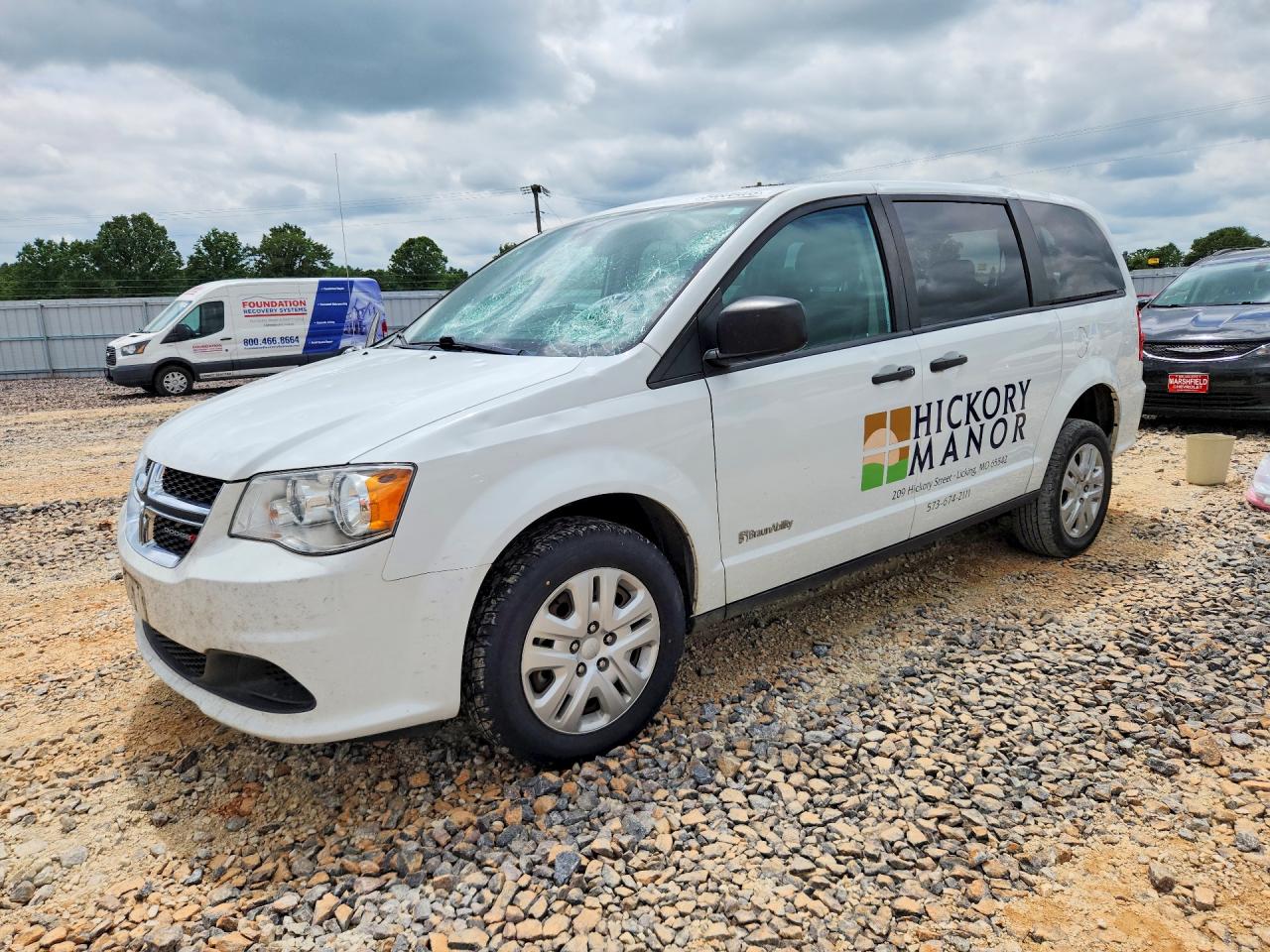 Salvage Dodge Caravan Image