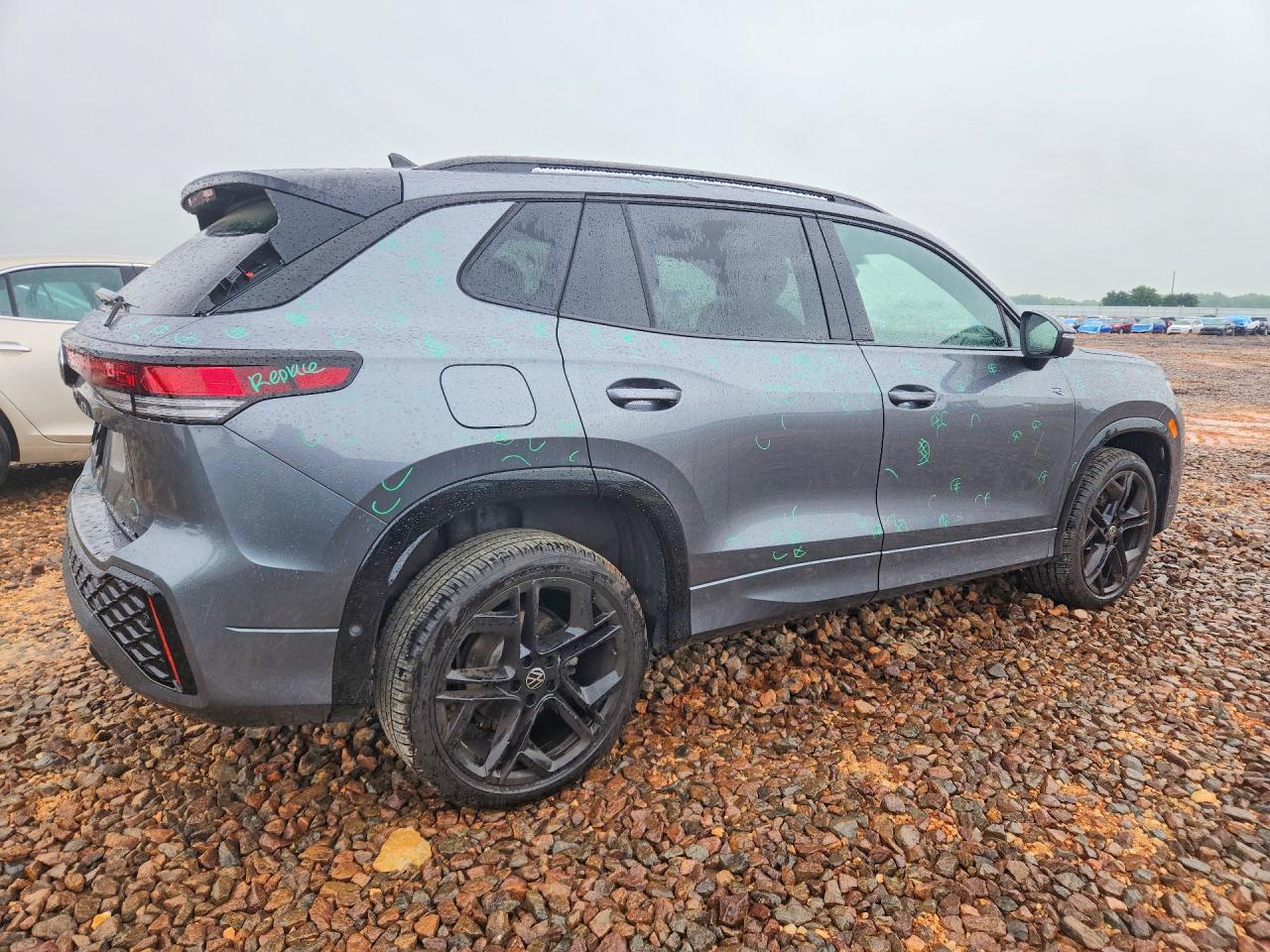 Volkswagen Tiguan Se R-line Black