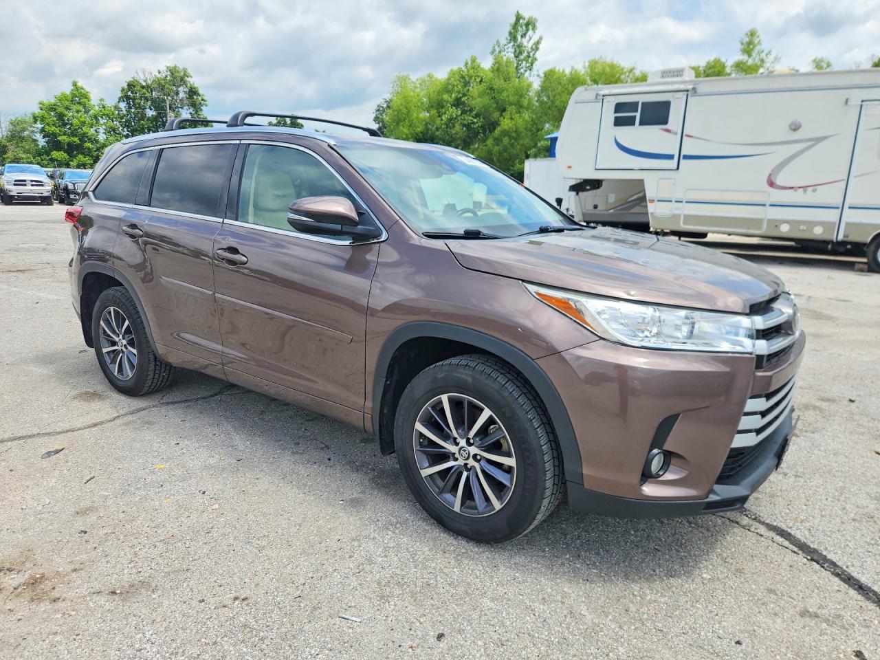 Toyota Highlander Xle