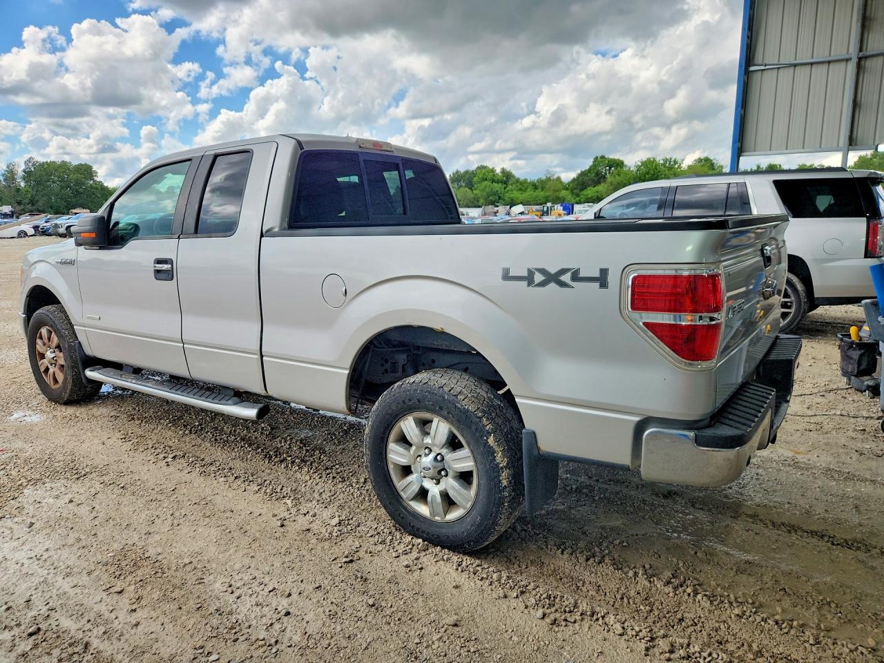 Ford F-150 Super Cab