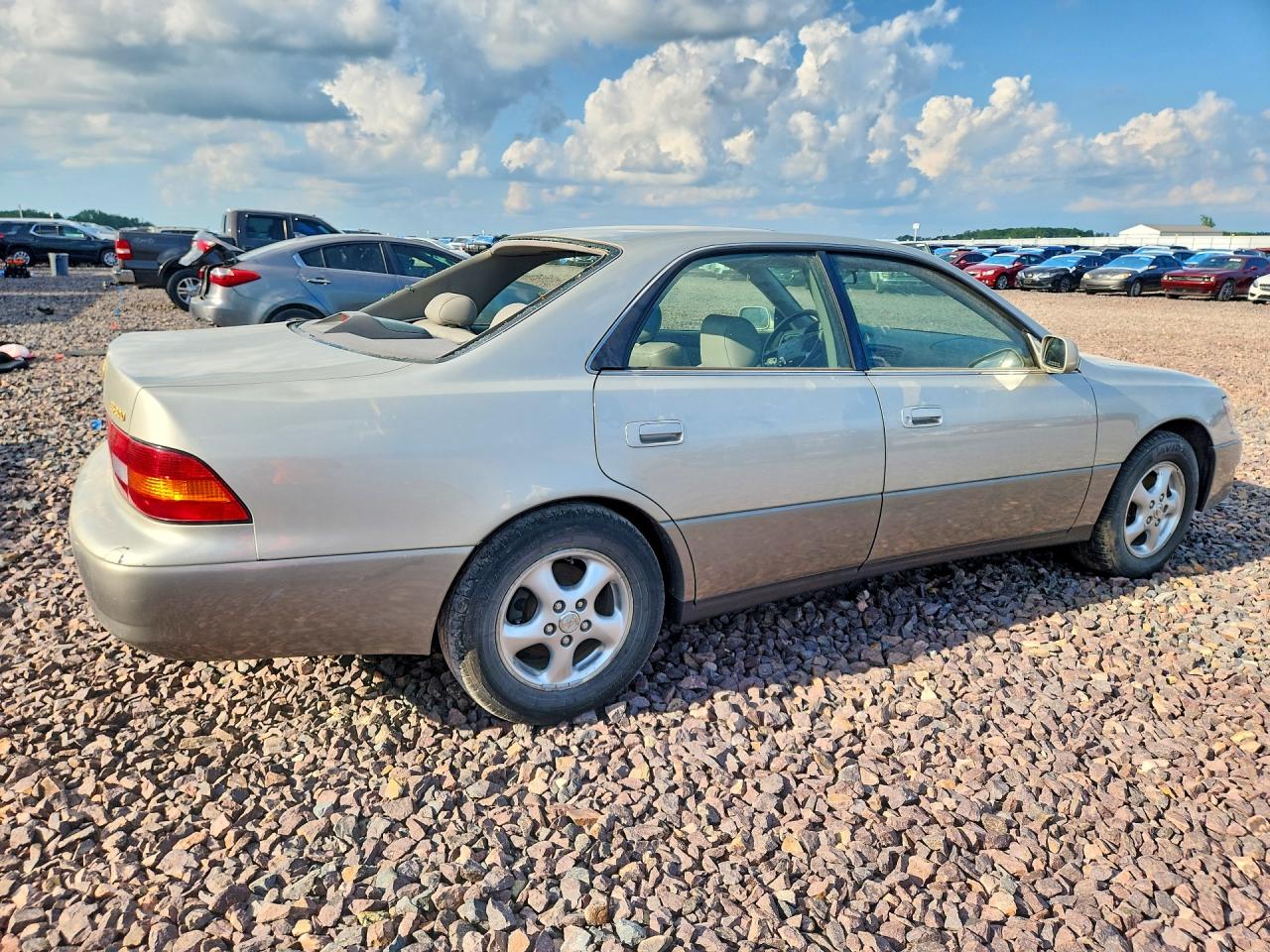 Lexus Es