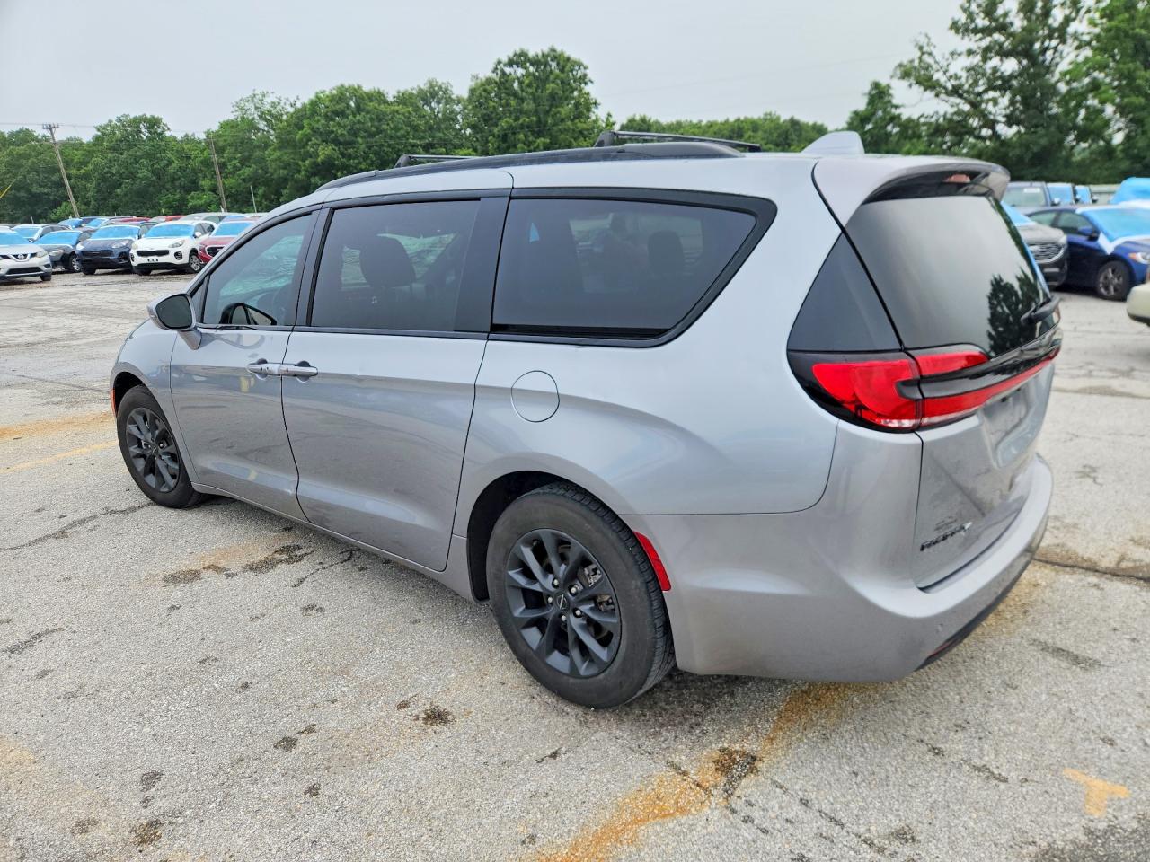 Chrysler Pacifica Touring