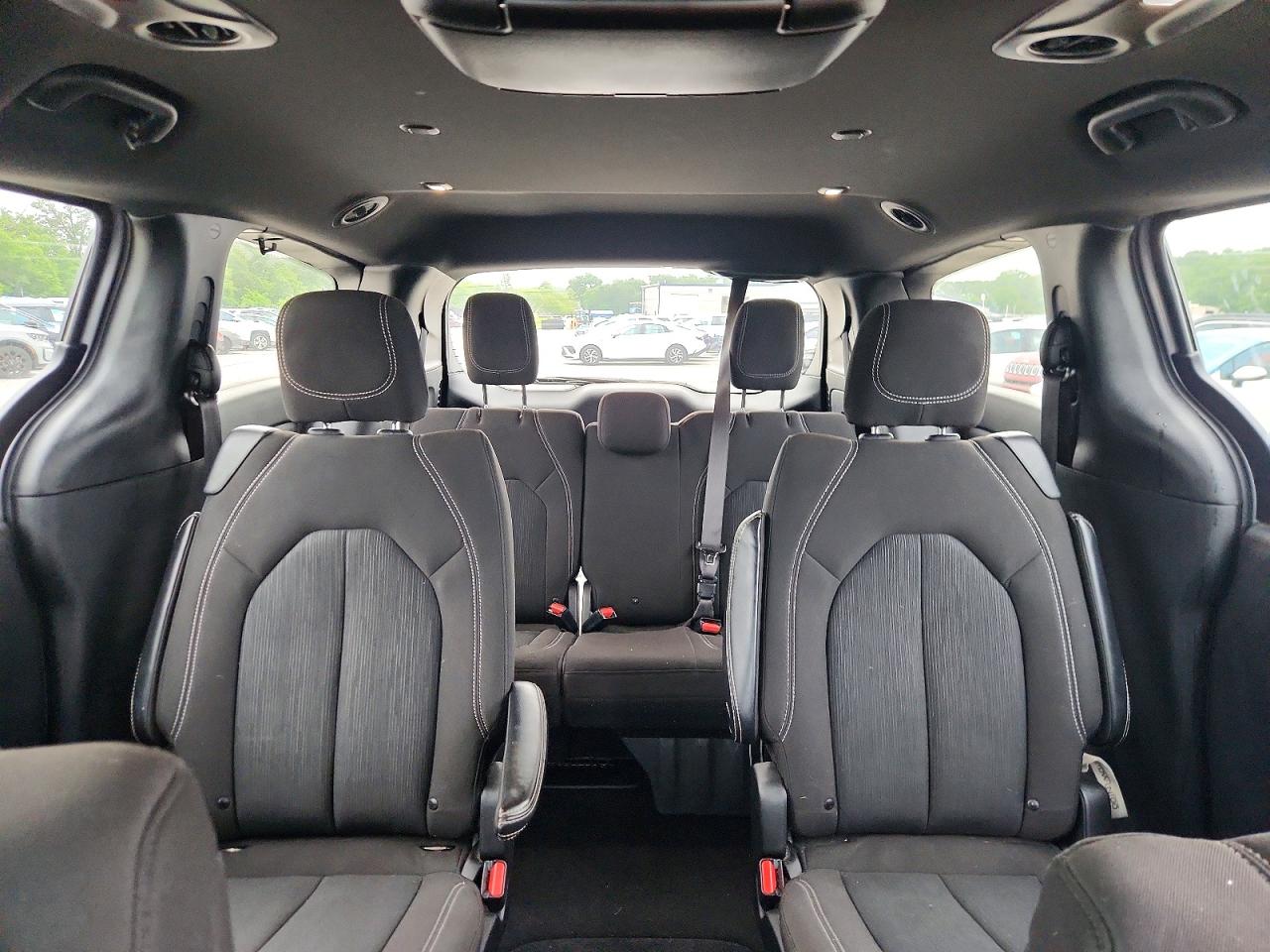 Chrysler Pacifica Touring