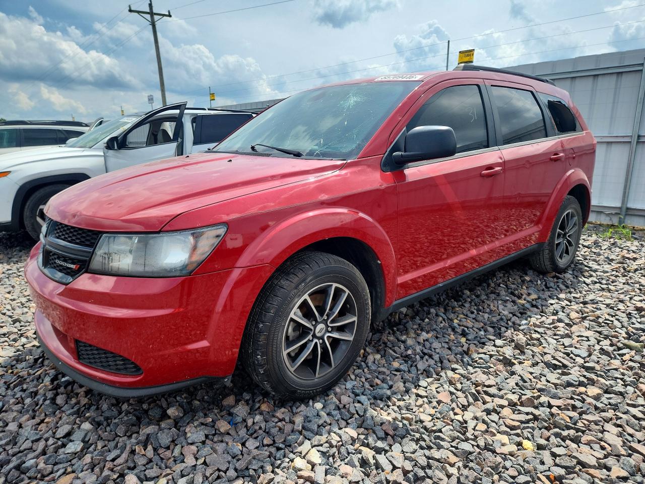 Salvage Dodge Journey Image