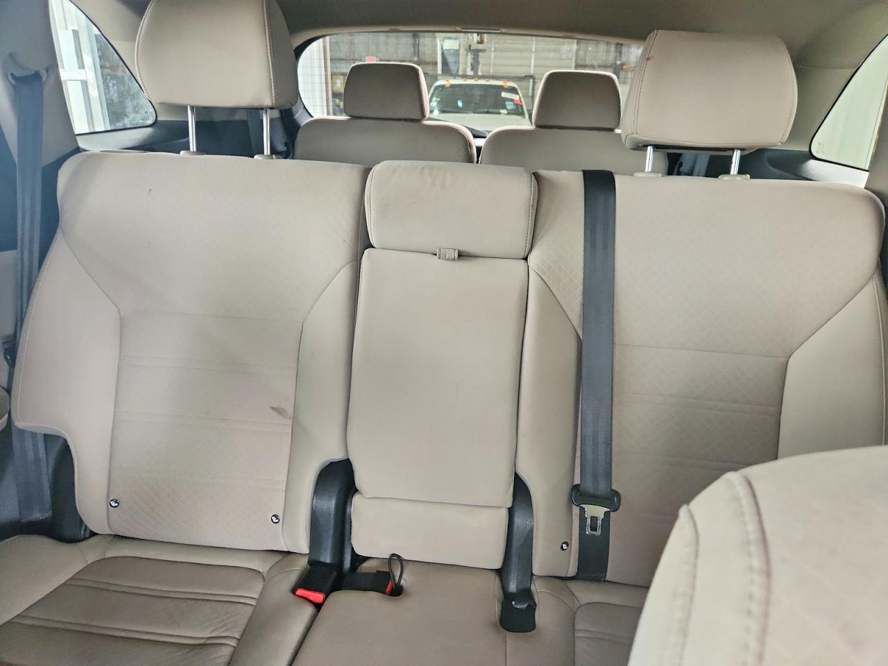 Kia Sorento Lx V6