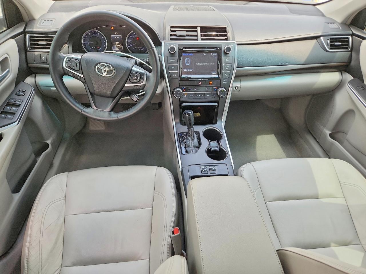 Toyota Camry Xle