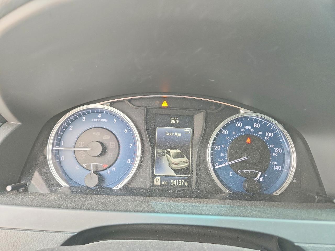 Toyota Camry Xle