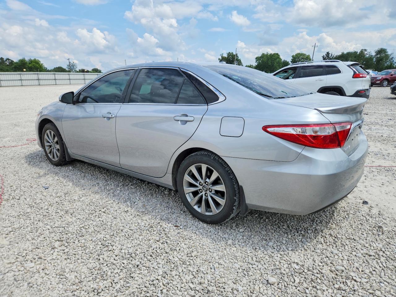 Toyota Camry Xle