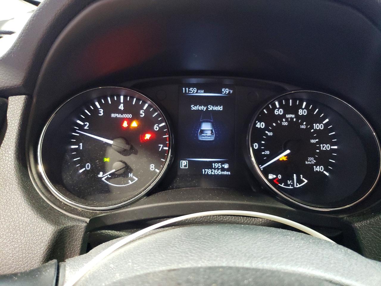 Nissan Rogue S