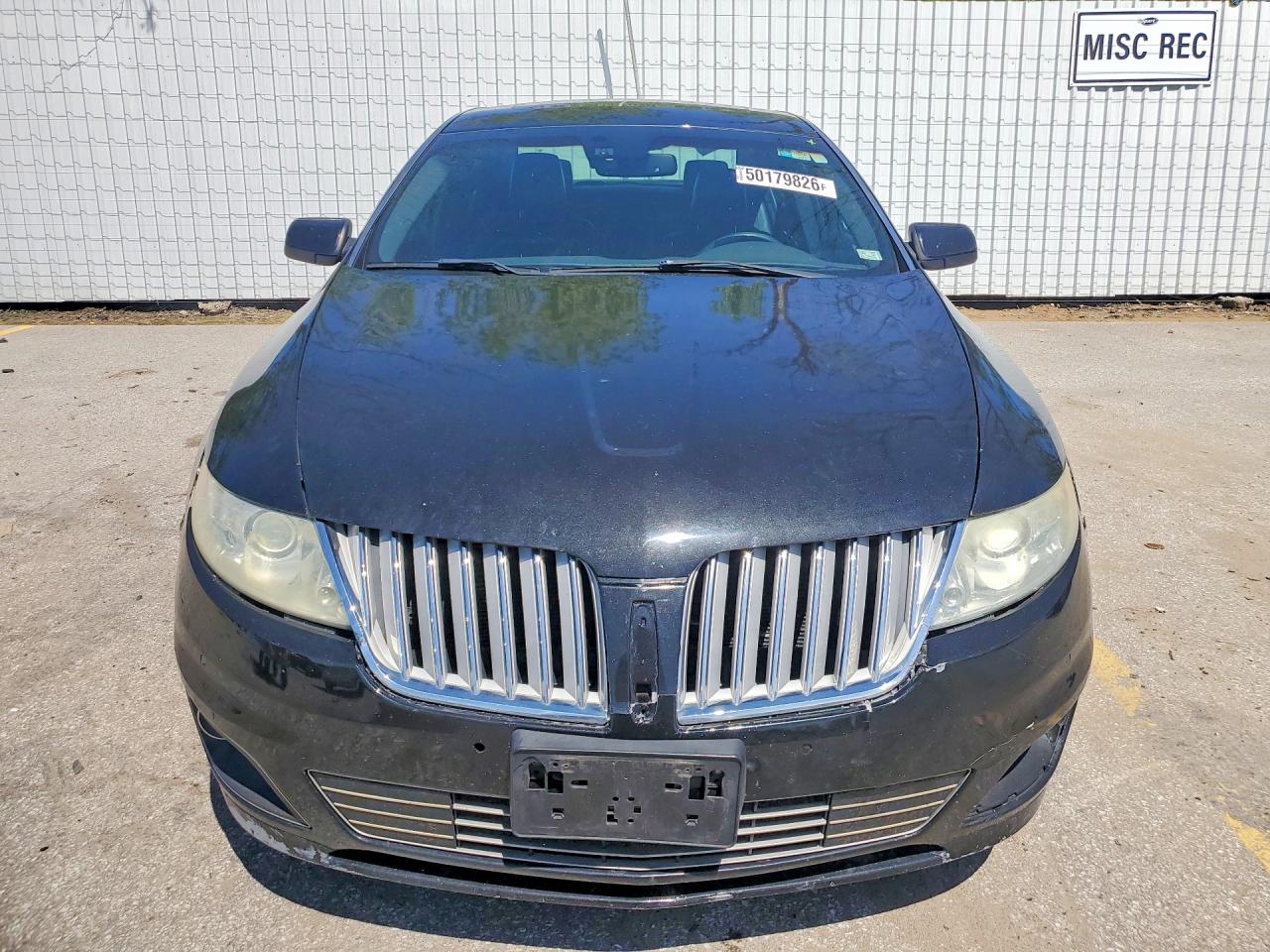 Lincoln MKS