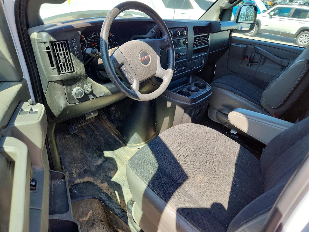 GMC Savana G2500