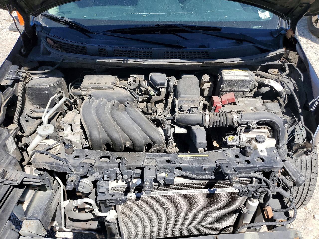 Nissan Versa 1.6 Sv