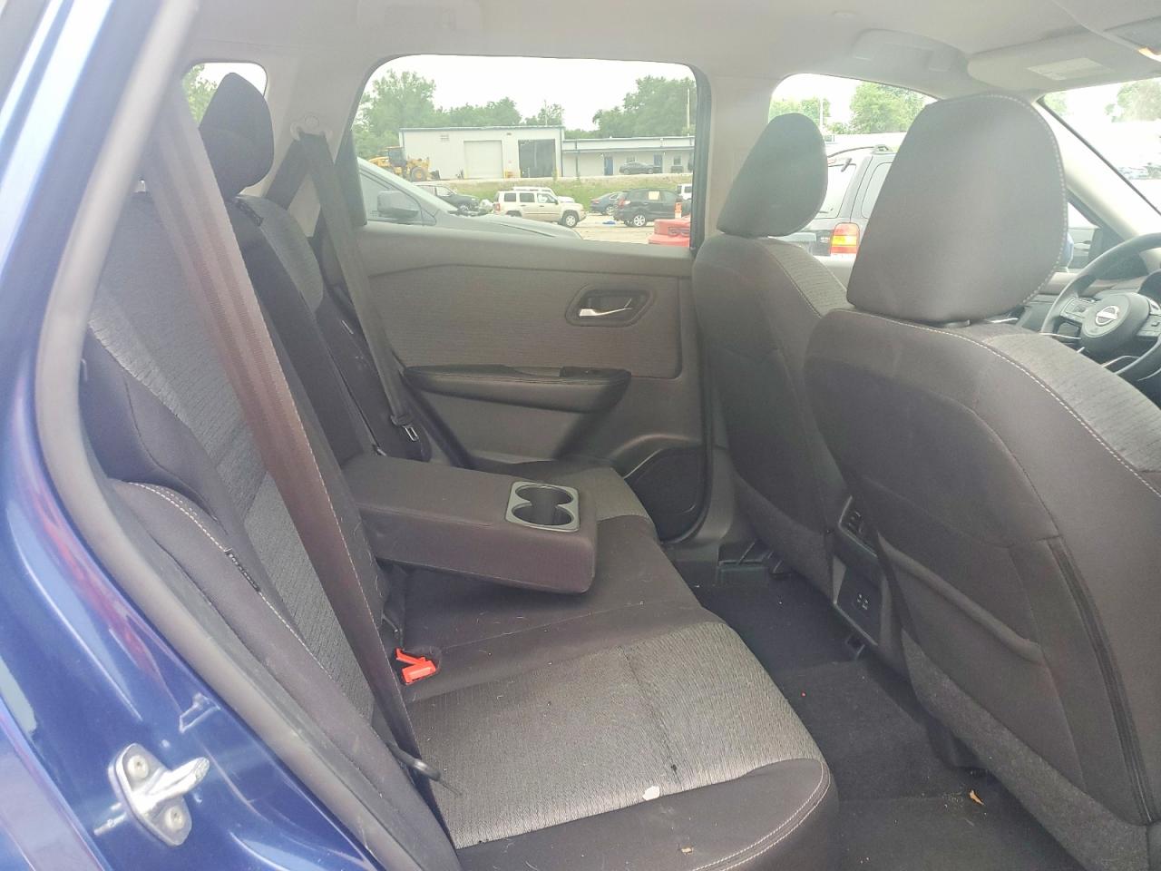 Nissan Rogue Sv