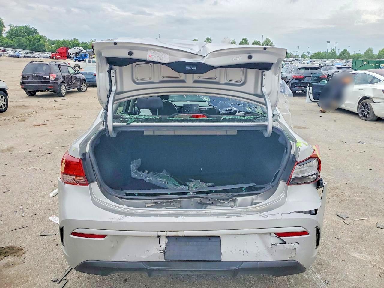 Kia Rio S