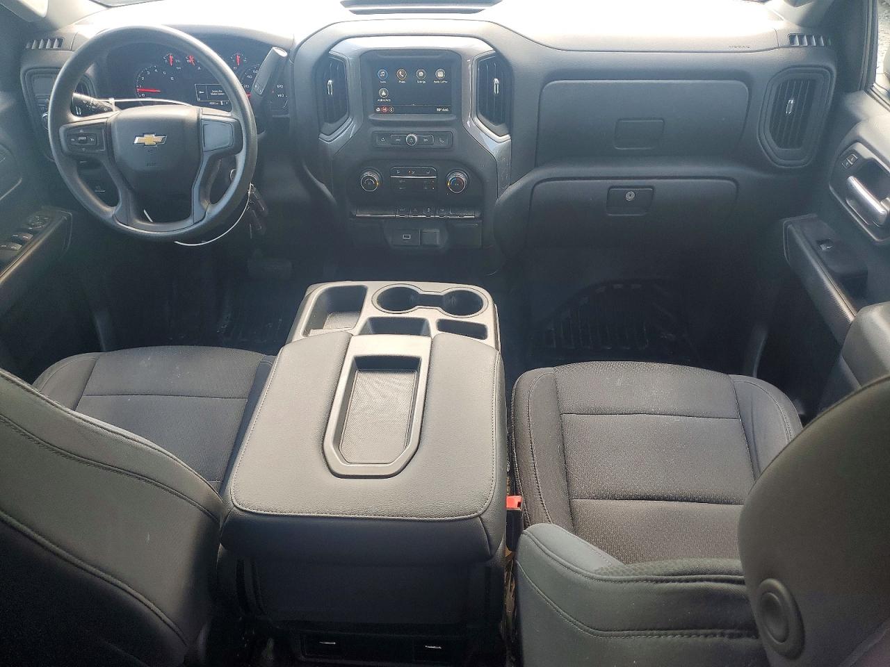 Chevrolet Silverado C1500