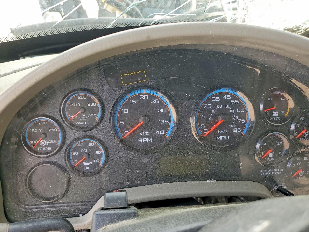 International 7000 7300
