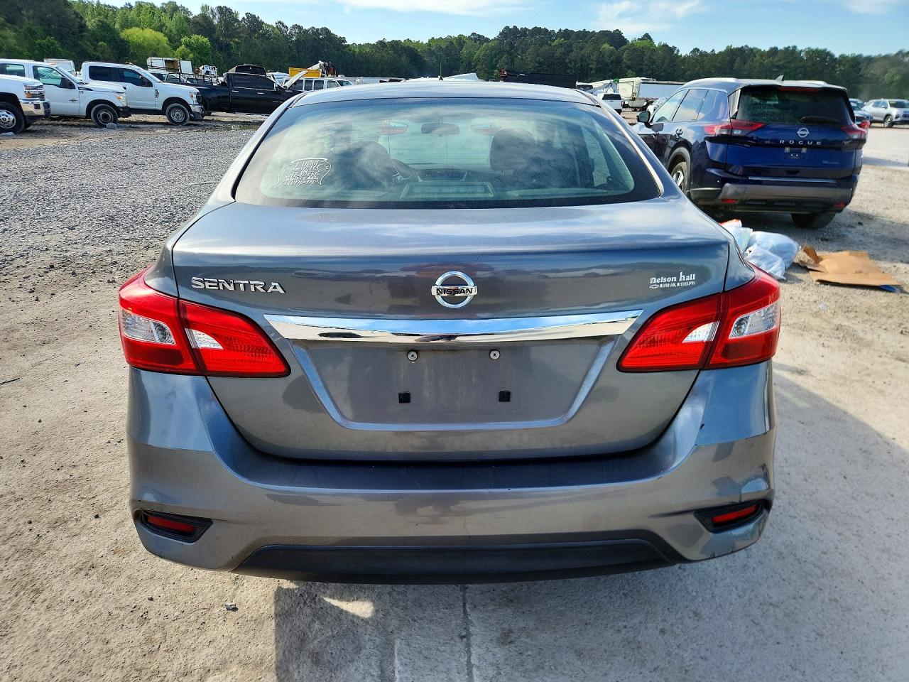 Nissan Sentra S