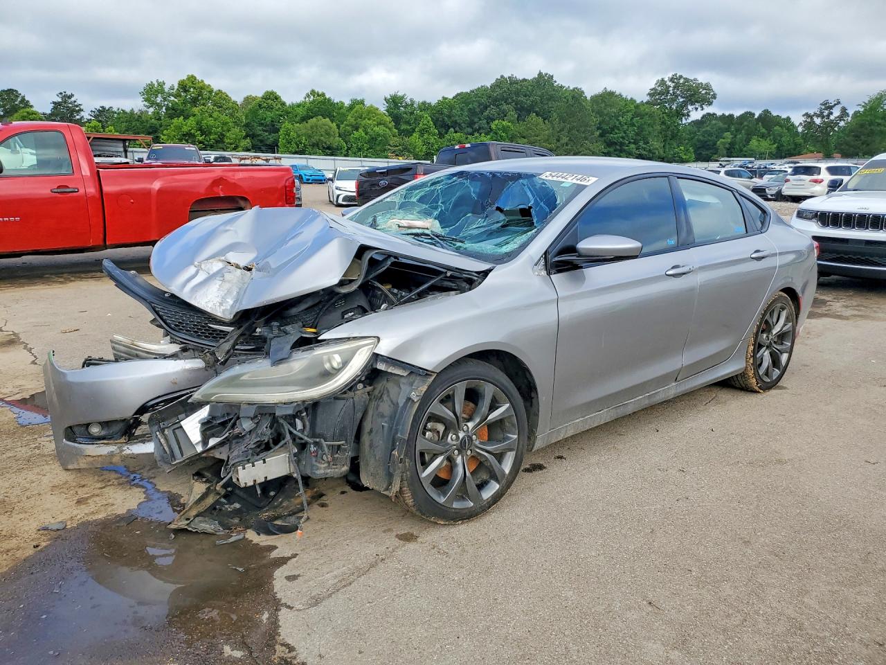 Salvage Chrysler 200 Image