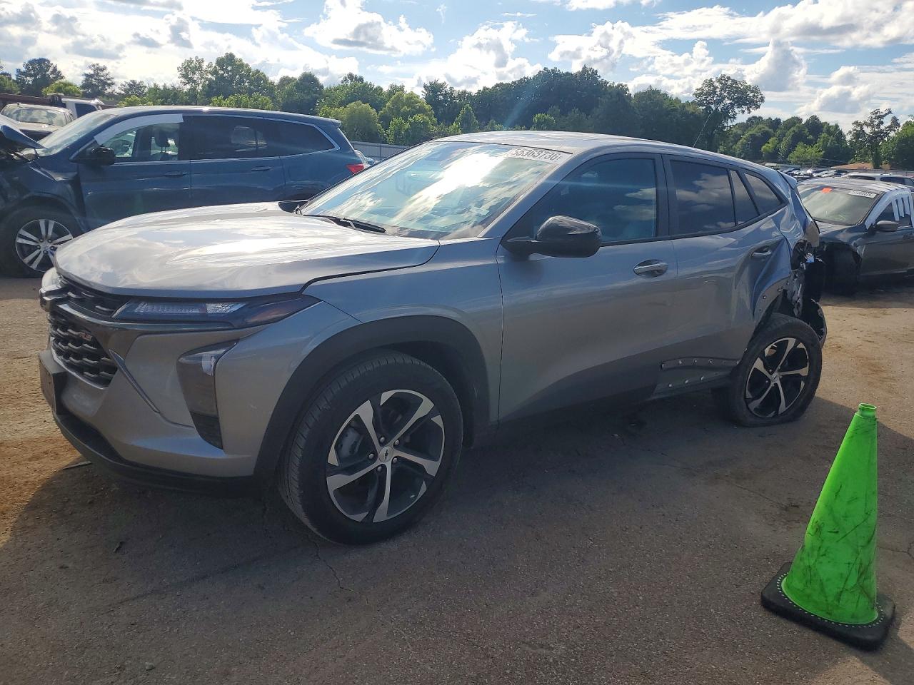 Salvage Chevrolet Trax Image