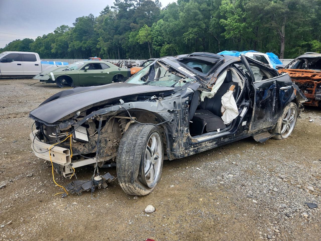 Salvage INFINITI M37 Image