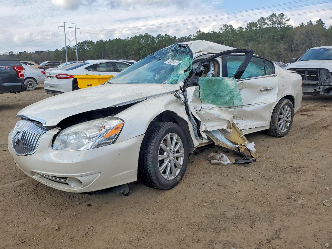 Salvage Buick Lucerne Image