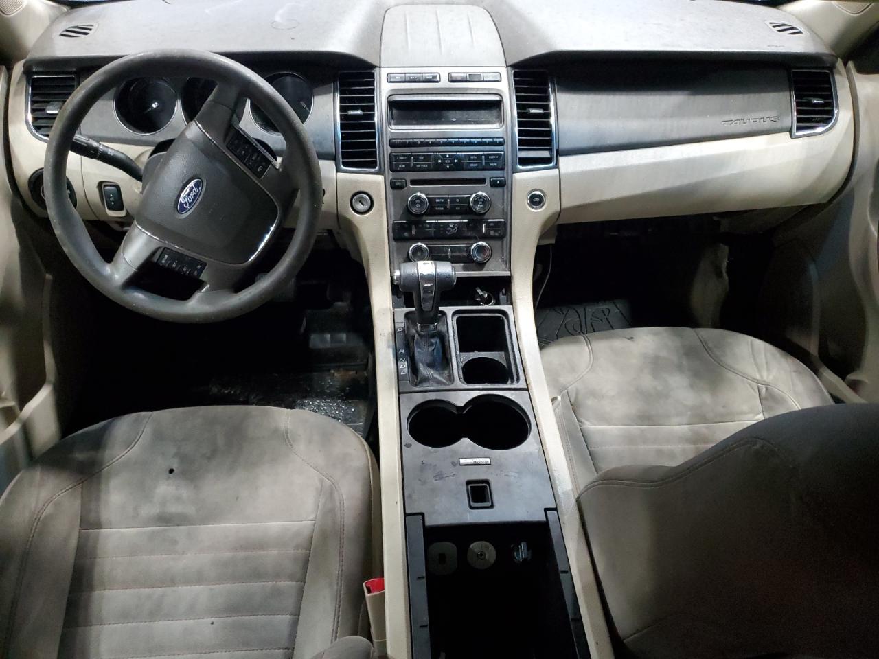 Ford Taurus Se