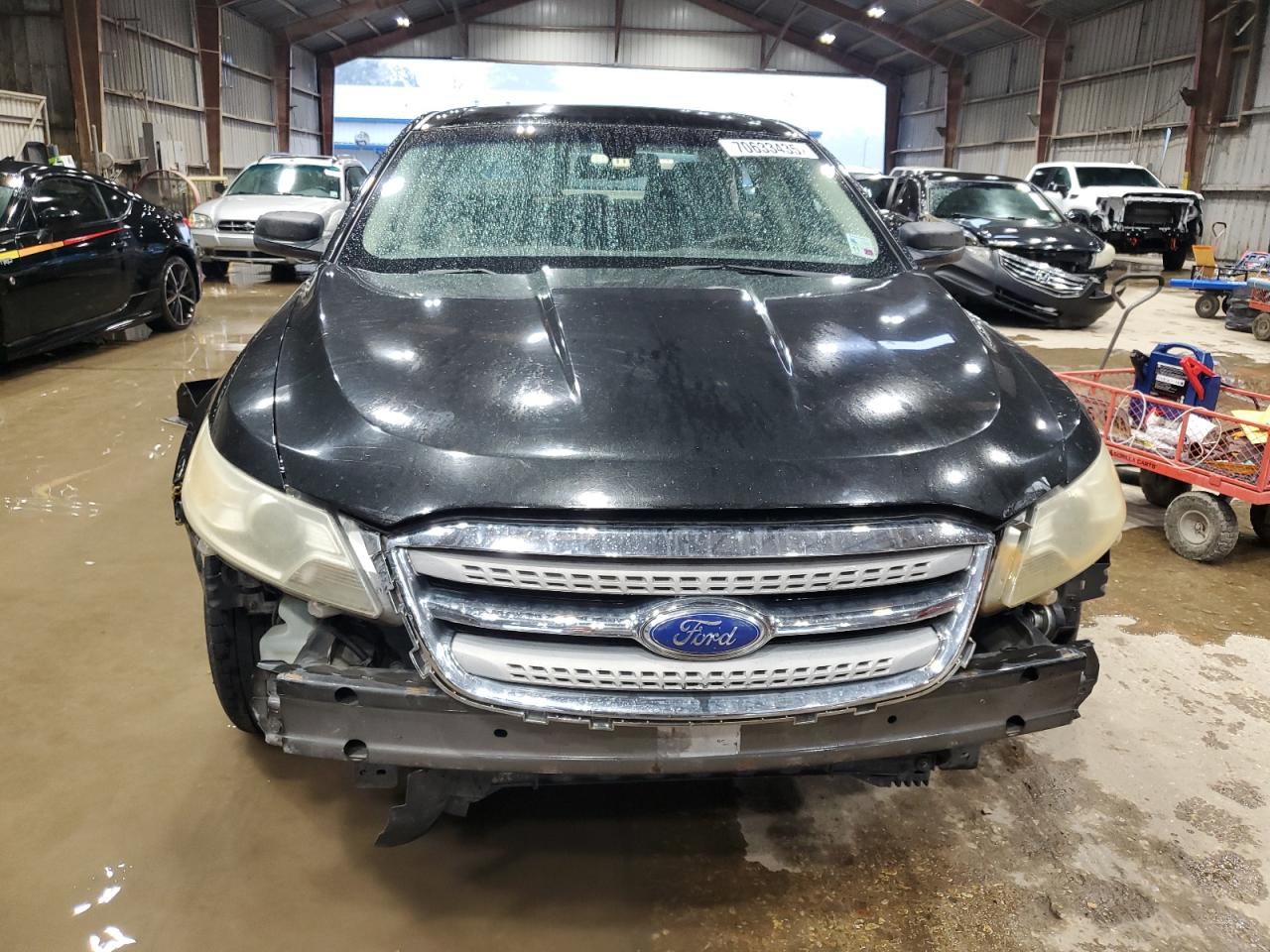 Ford Taurus Se