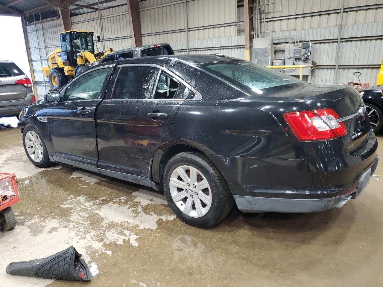 Ford Taurus Se