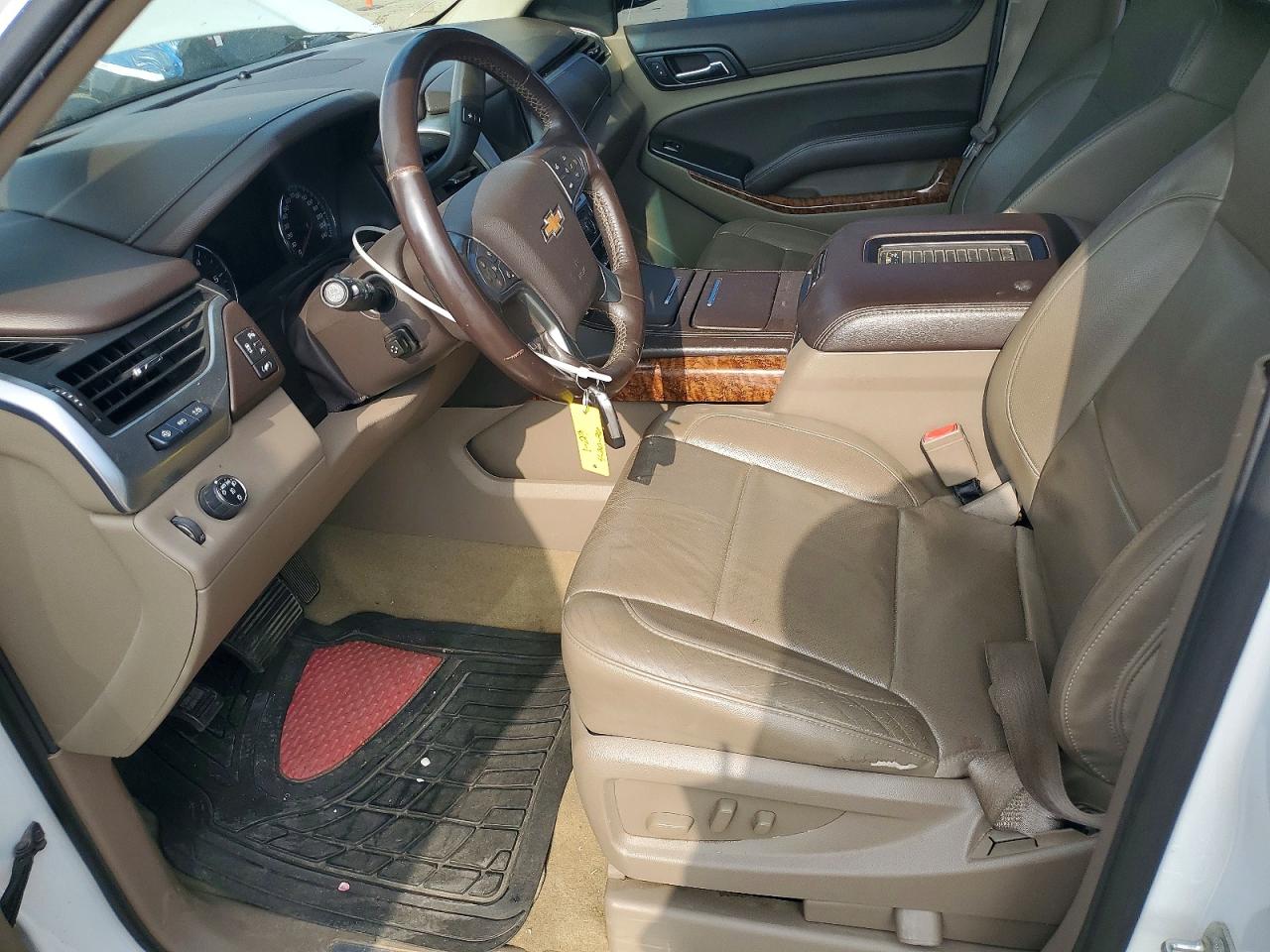 Chevrolet Suburban C1500 Ltz