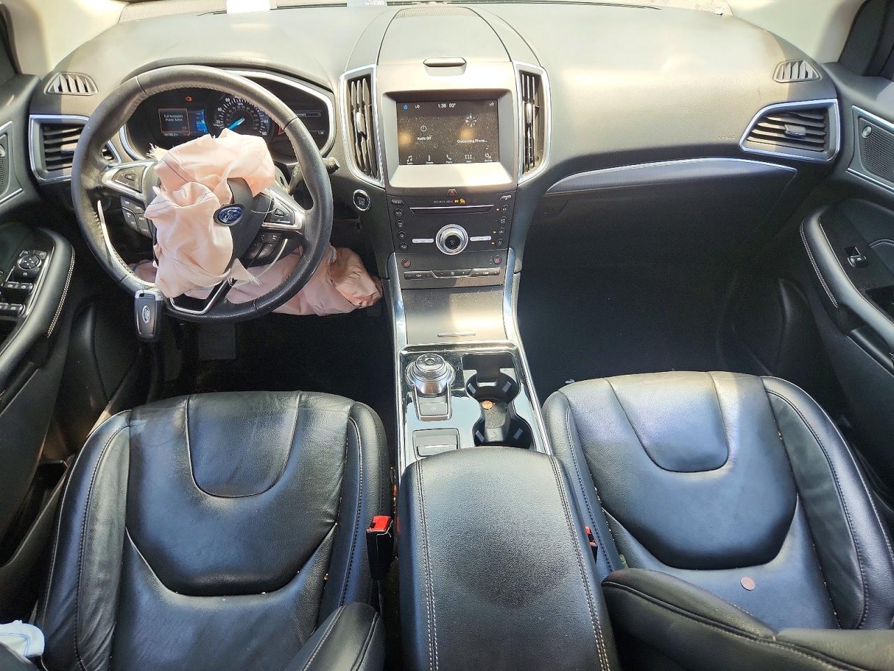 Ford Edge Titanium