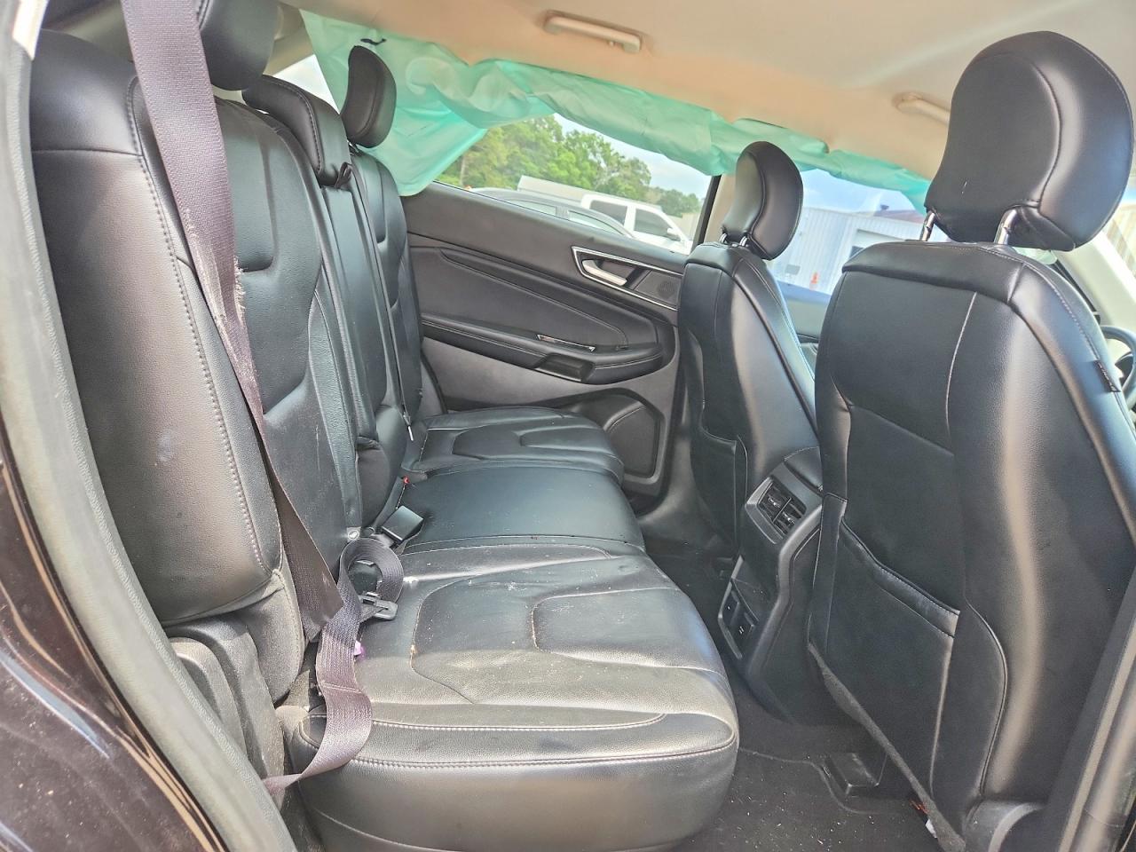 Ford Edge Titanium