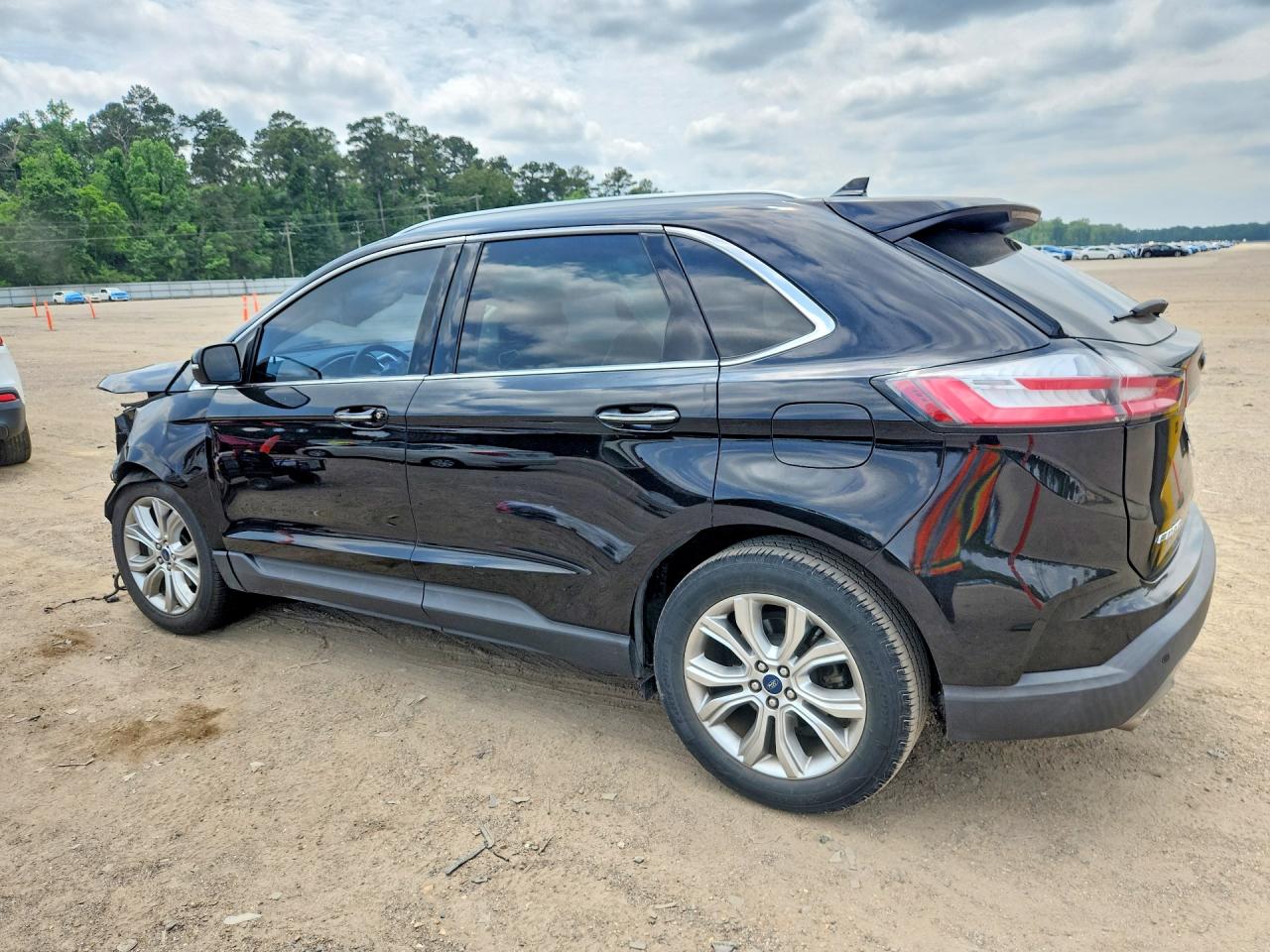 Ford Edge Titanium