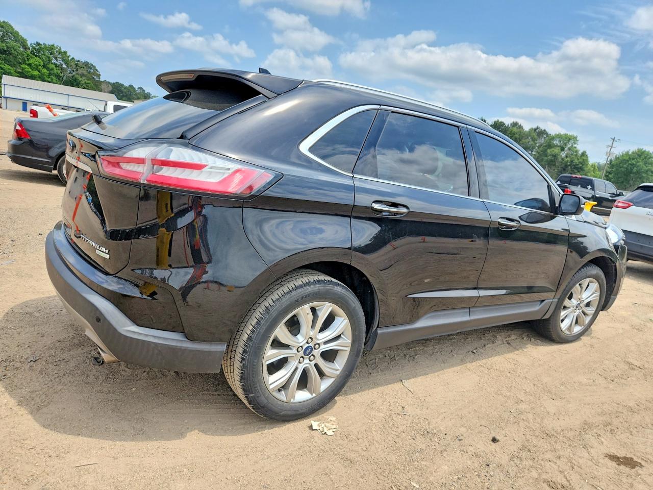 Ford Edge Titanium