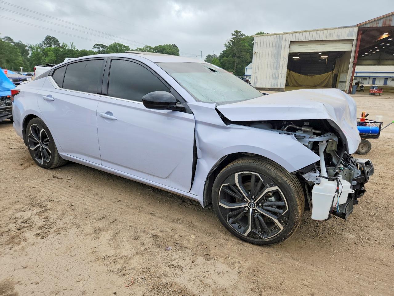 Nissan Altima Sr