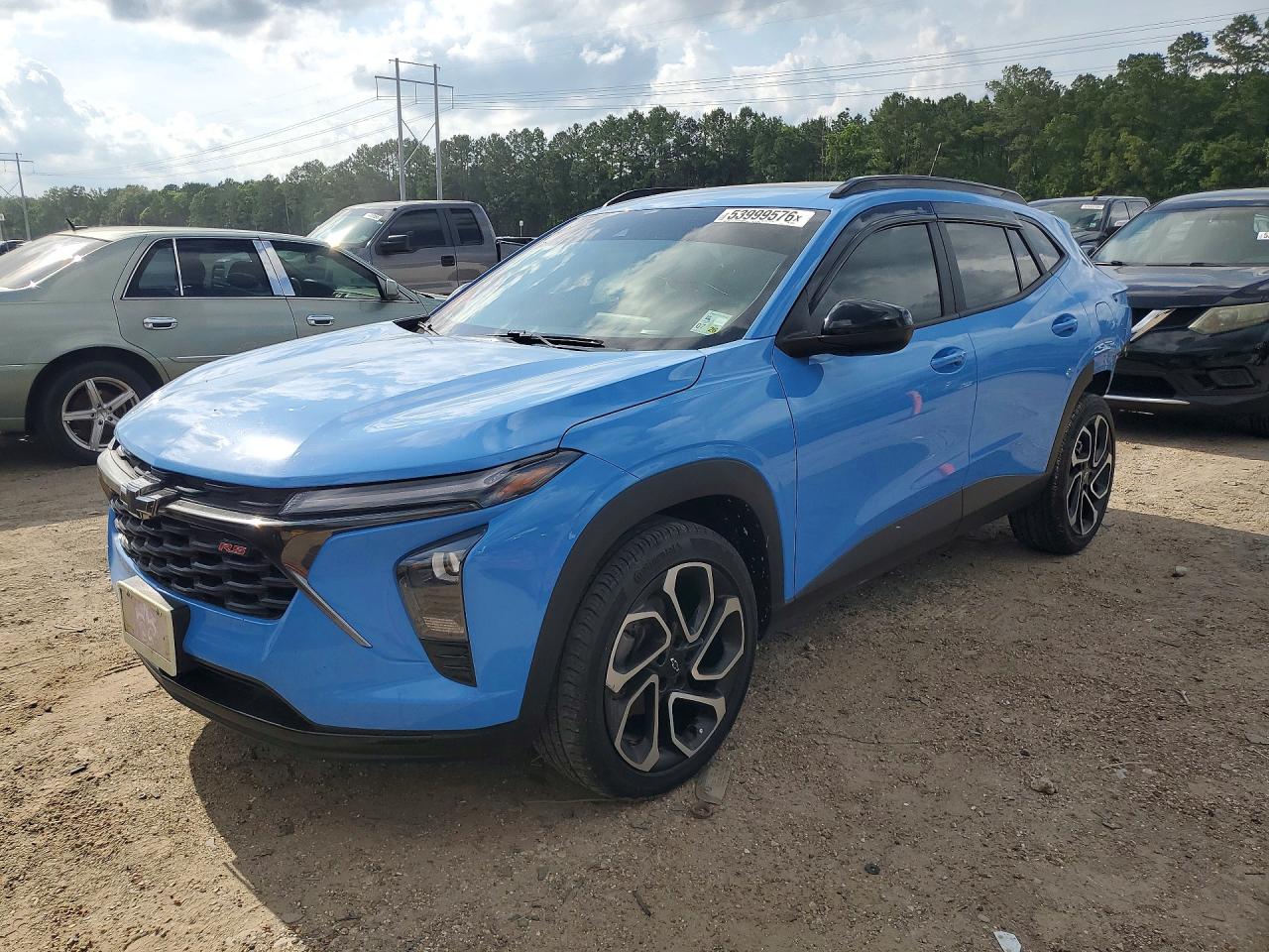Salvage Chevrolet Trax Image