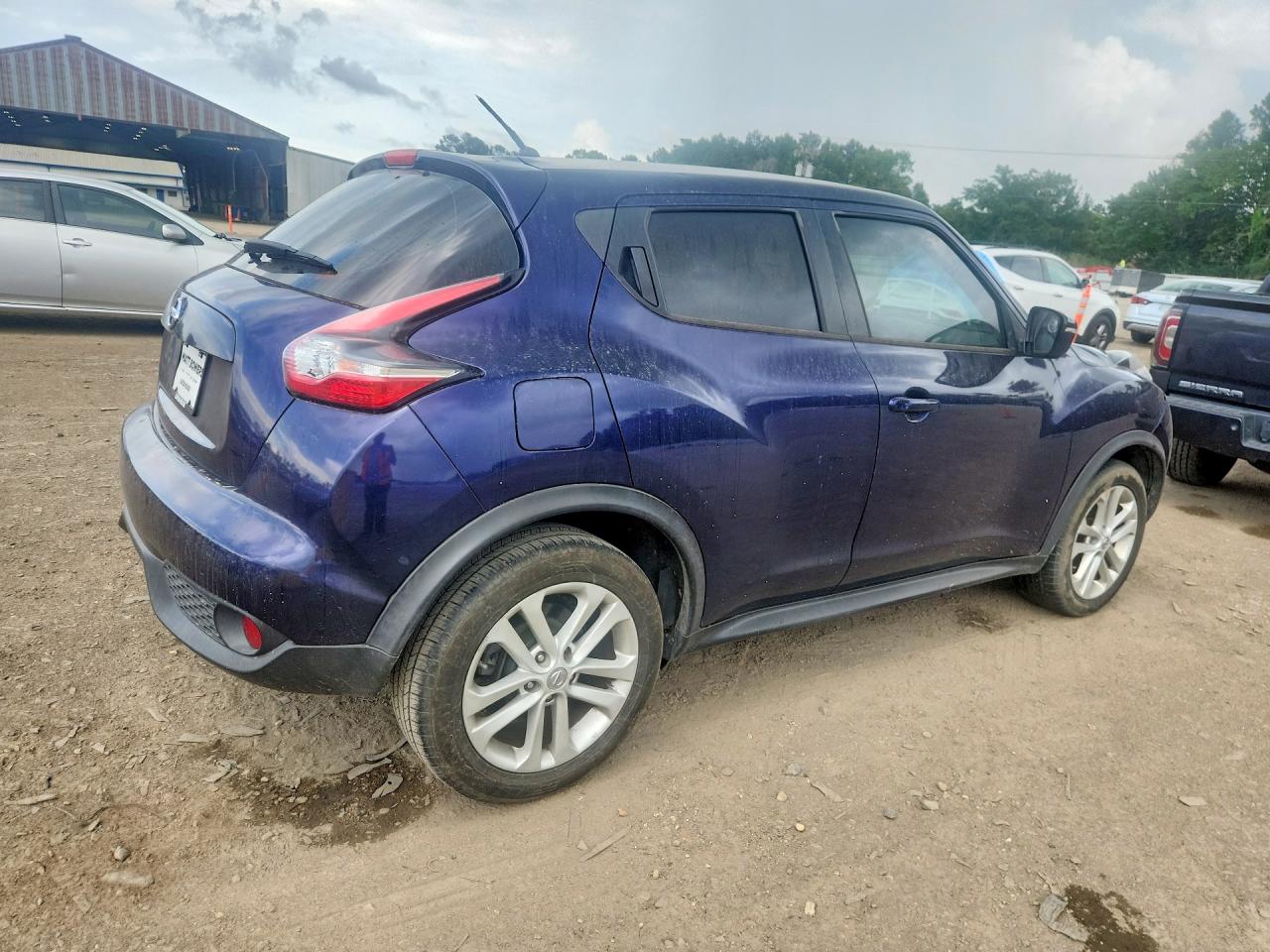 Nissan JUKE S