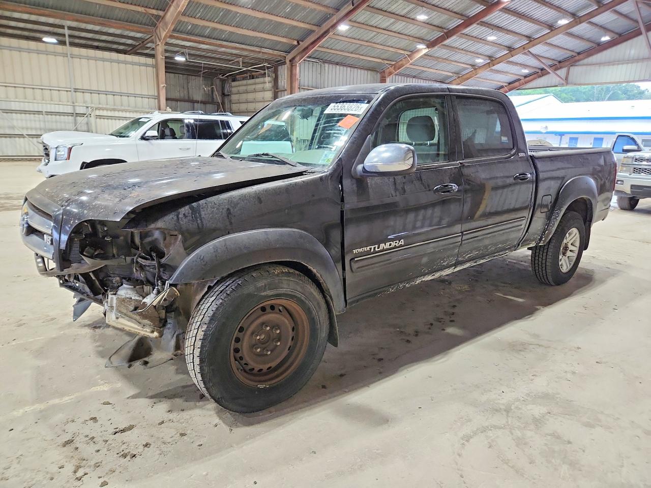 Salvage Toyota Tundra Image