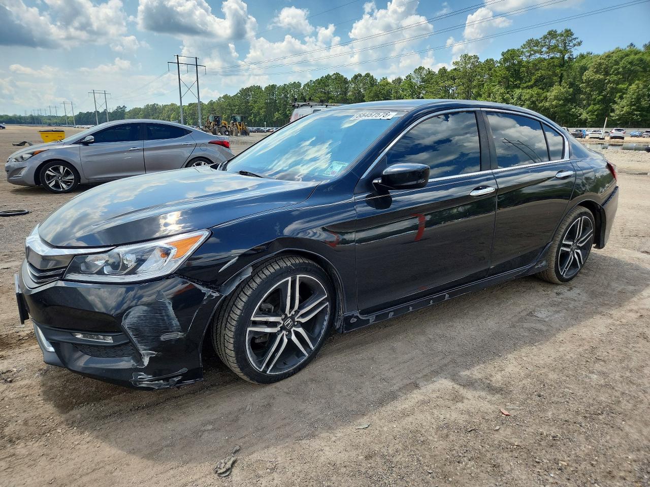 Salvage Honda Accord Image
