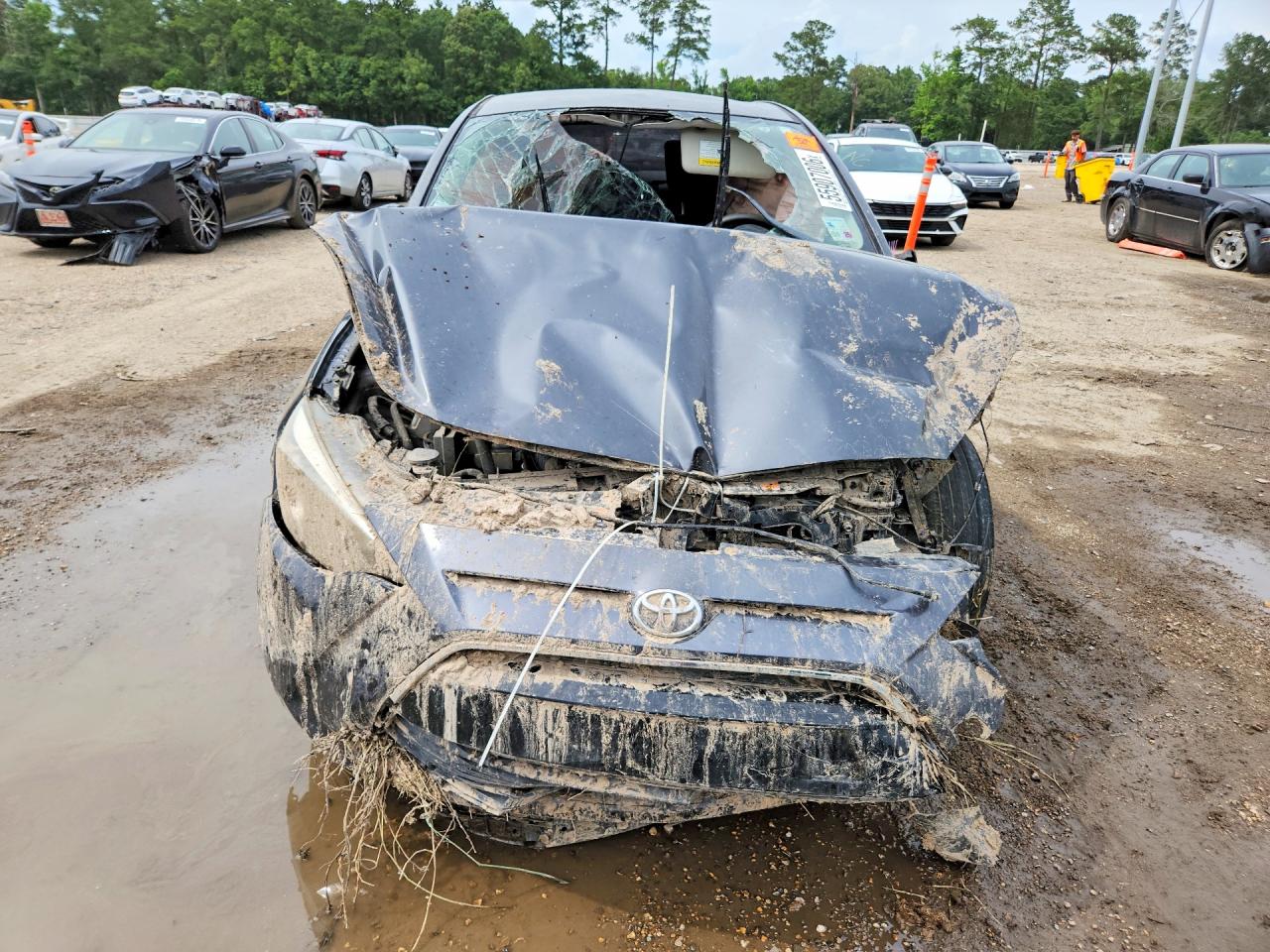 Toyota Yaris Base